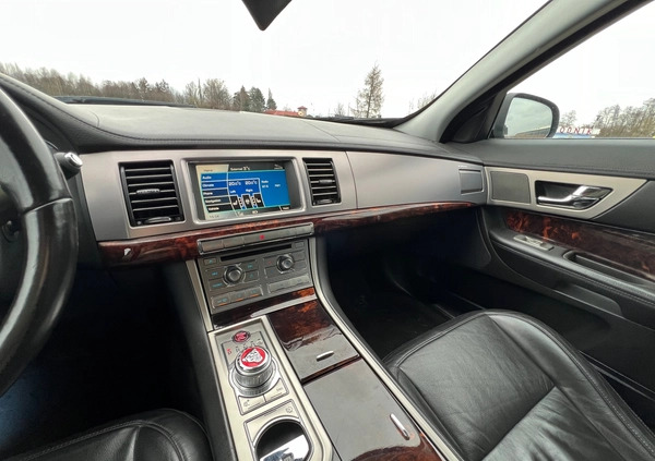 Jaguar XF cena 31900 przebieg: 196902, rok produkcji 2008 z Jarocin małe 277